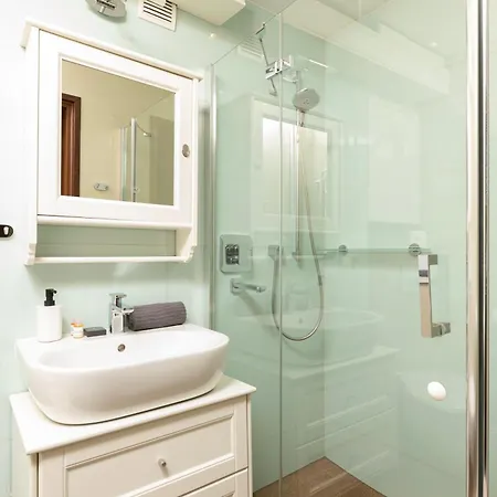 Jasny I Przestronny 3city W Centrum Sopotu By Renters